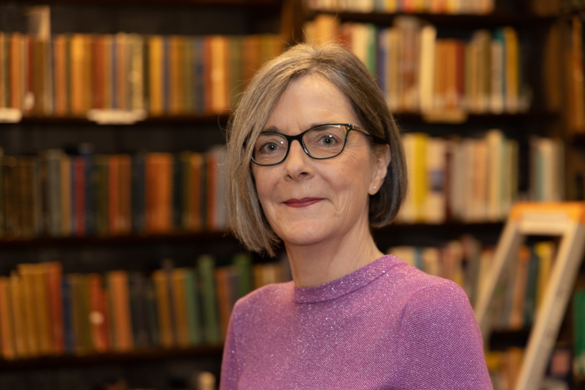 Meidhbhín Ní Úrdail